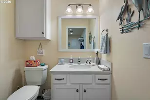 13590 SW 24th St, Beaverton, OR 97008 - Photo 34