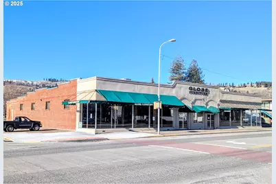1520 Adams Ave, La Grande, OR 97850 - Photo 1