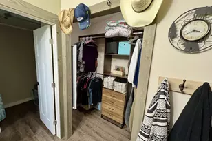 660 Village Dr, Molalla, OR 97038 - Photo 24