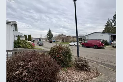 660 Village Dr #13, Molalla, OR 97038 - Photo 46