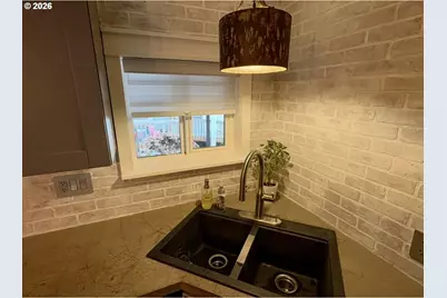 660 Village Dr #13, Molalla, OR 97038 - Photo 18