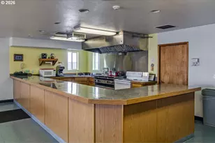 5422 Portland Rd NE, Salem, OR 97305 - Photo 36