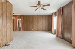 5422 Portland Rd NE, Salem, OR 97305 - Photo 4