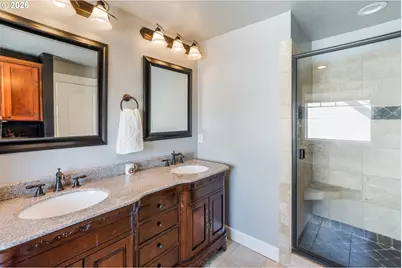 741 S 47th St, Springfield, OR 97478 - Photo 32