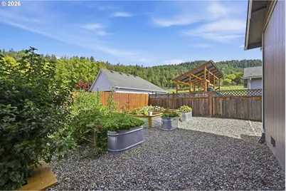 450 Moreland Ave, Drain, OR 97435 - Photo 38
