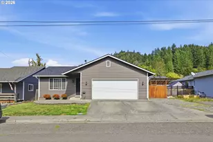 450 Moreland Ave, Drain, OR 97435 - Photo 2