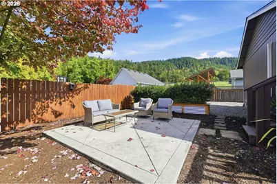 450 Moreland Ave, Drain, OR 97435 - Photo 36