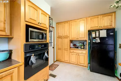 35267 S Acer Ln, Molalla, OR 97038 - Photo 4