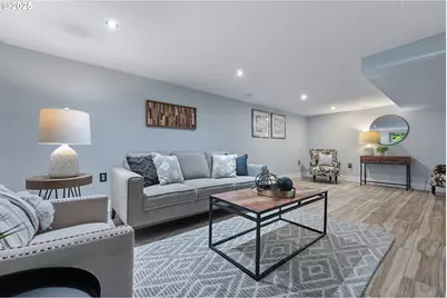 2249 SW Taylors Ferry Rd, Portland, OR 97219 - Photo 24