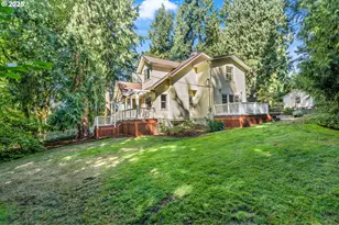 2249 SW Taylors Ferry Rd, Portland, OR 97219 - Photo 30