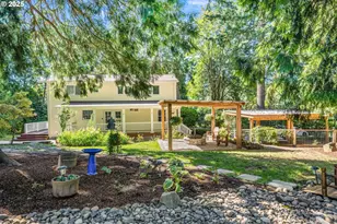 2249 SW Taylors Ferry Rd, Portland, OR 97219 - Photo 32