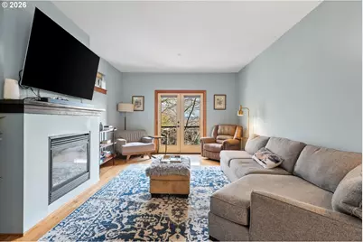 5047 SW View Point Ter #C, Portland, OR 97239 - Photo 12