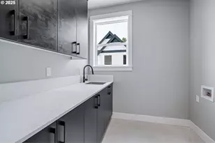 6026 SW 18th Dr, Portland, OR 97239 - Photo 26