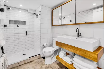 2632 NE Klickitat St, Portland, OR 97212 - Photo 42