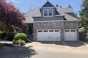 16981 SE Spray Ave, Milwaukie, OR 97267 - Photo 2