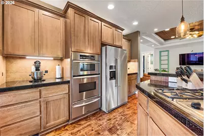 16981 SE Spray Ave, Milwaukie, OR 97267 - Photo 6