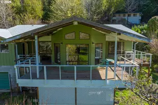 2130 Scottsburg West Rd, Scottsburg, OR 97473 - Photo 6