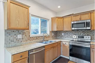 808 W A Loop, Rainier, OR 97048 - Photo 10