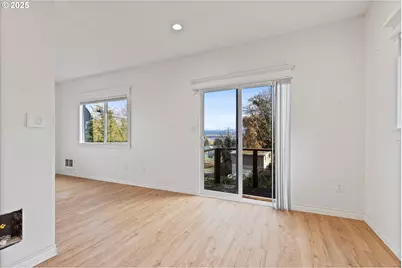 808 W A Loop, Rainier, OR 97048 - Photo 8