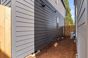 4376 NE Going St, Portland, OR 97218 - Photo 14