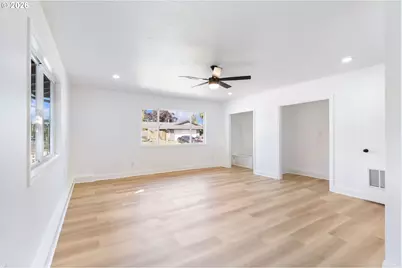 3198 SW 16th Cir, Gresham, OR 97080 - Photo 10