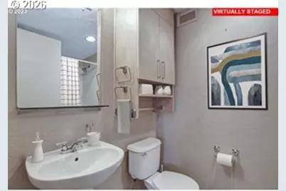 111 SW Harrison St #17B, Portland, OR 97201 - Photo 12