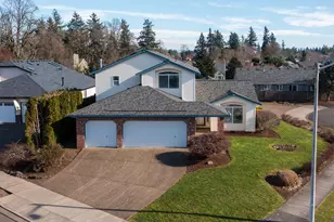 19012 Paulsen Dr, Oregon City, OR 97045 - Photo 1