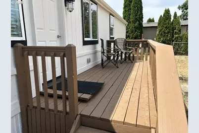 5660 Daisy St #11, Springfield, OR 97478 - Photo 12