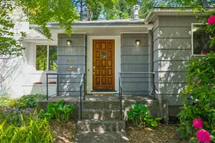 3564 SW Council Crest Dr, Portland, OR 97239 - Photo 2