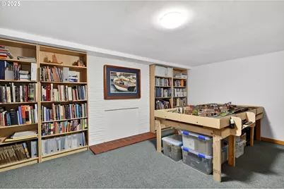 3564 SW Council Crest Dr, Portland, OR 97239 - Photo 12