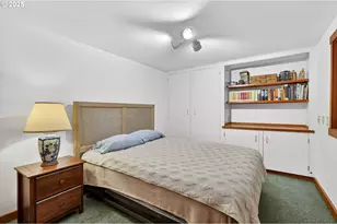 3564 SW Council Crest Dr, Portland, OR 97239 - Photo 10