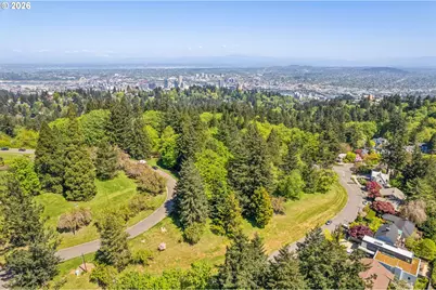 3564 SW Council Crest Dr, Portland, OR 97239 - Photo 34