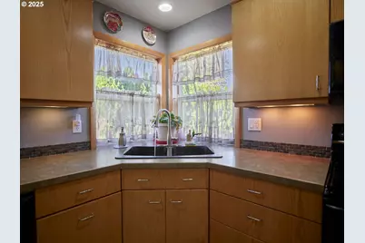 115 Whalen Loop Rd, Woodland, WA 98674 - Photo 12