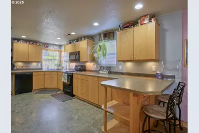 115 Whalen Loop Rd, Woodland, WA 98674 - Photo 10