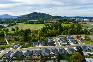 3266 Mountain Crk Ln, Springfield, OR 97478 - Photo 32