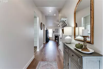 3266 Mountain Creek Ln, Springfield, OR 97478 - Photo 4