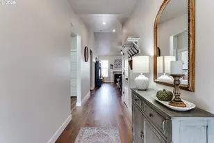 3266 Mountain Crk Ln, Springfield, OR 97478 - Photo 4