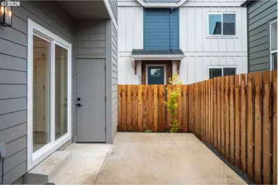 1128 NE 84th Ave, Portland, OR 97220 - Photo 36