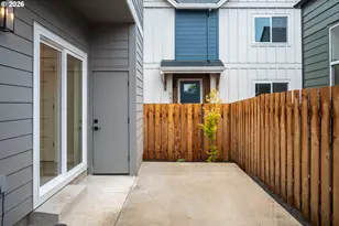 1128 NE 84th Ave, Portland, OR 97220 - Photo 36