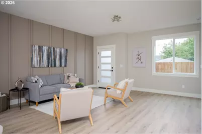 1128 NE 84th Ave, Portland, OR 97220 - Photo 8