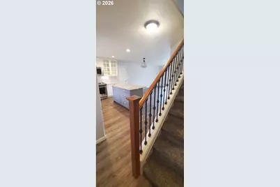 1014 SE 9th St, Gresham, OR 97080 - Photo 12