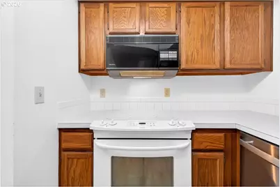 8717 SE Monterey Ave #304, Happy Valley, OR 97086 - Photo 8