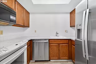 8717 SE Monterey Ave, Happy Valley, OR 97086 - Photo 8