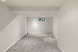 616 SE 60th Ave, Portland, OR 97215 - Photo 22