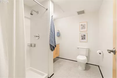 1400 NW Irving St #713, Portland, OR 97209 - Photo 22