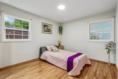 7918 SE Lincoln St, Portland, OR 97215 - Photo 18