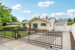 7918 SE Lincoln St, Portland, OR 97215 - Photo 4