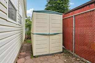 7918 SE Lincoln St, Portland, OR 97215 - Photo 36