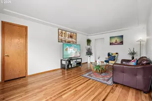 7918 SE Lincoln St, Portland, OR 97215 - Photo 8