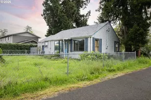 5418 A St, Springfield, OR 97478 - Photo 4